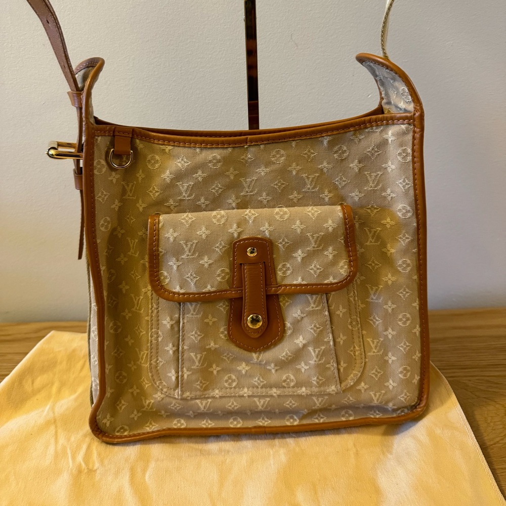 Rare Authentic Louis Vuitton Monogram Mini Lin Mary Kate Besace